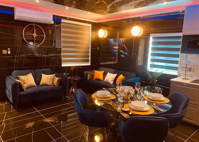 Azure Gold Apartment