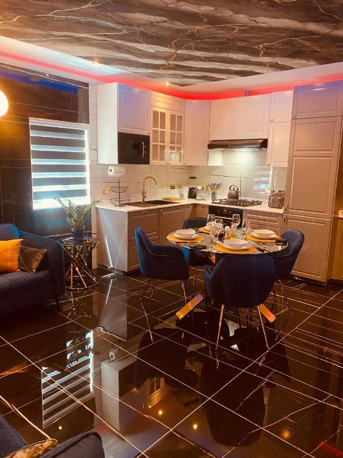 Azure Gold Apartment Senglea